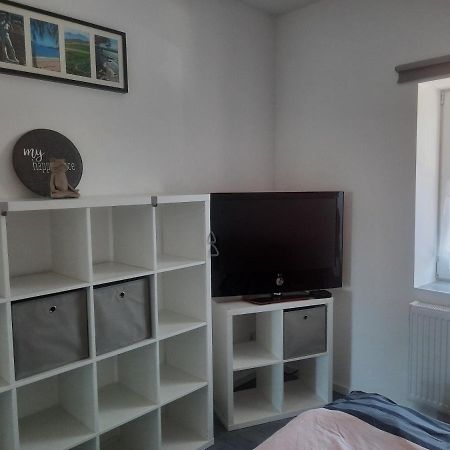 Exklusive Wohnoase Mit 3 Schlafzimmern Mwst Ausweisbar Grosser Balkon In Toller Lage Von Melsungen Exterior photo
